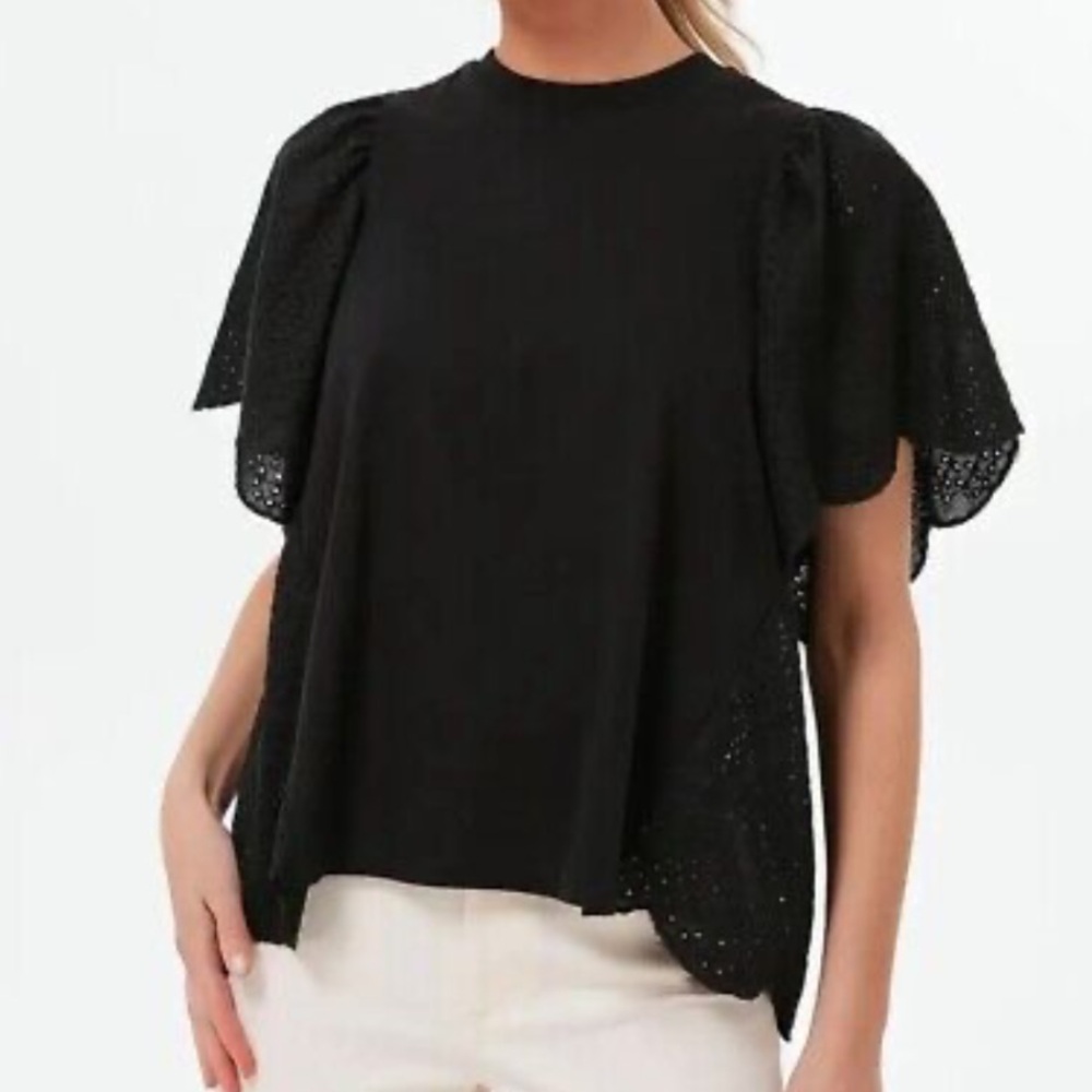 Tuckernuck top